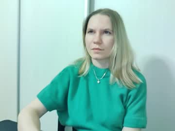 Dianefields May 06, 2025 Chaturbate stream image