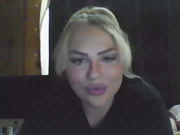 Dolliepatron May 06, 2025 Chaturbate stream image