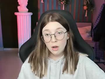 Lilly__Rain May 06, 2025 Chaturbate stream image