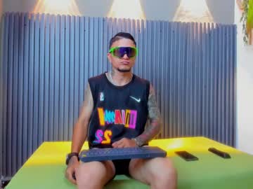 Billy_Parkerr May 06, 2025 Chaturbate stream image