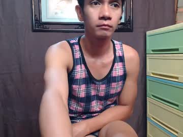 Lyubovmoya3 May 06, 2025 Chaturbate stream image