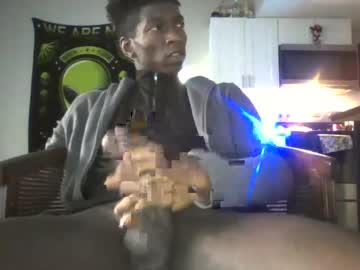 Kingnazo12 May 06, 2025 Chaturbate stream image