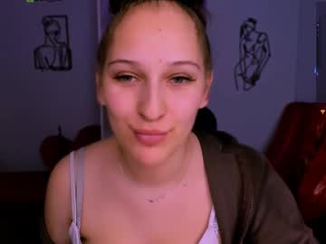 Alaria_Kitti May 06, 2025 Chaturbate stream image