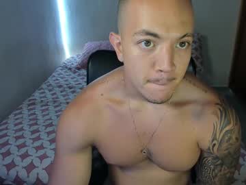Ithan_Dante May 06, 2025 Chaturbate stream image
