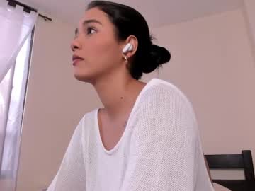Evelyn_Coelloo May 06, 2025 Chaturbate stream image
