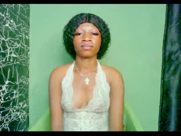 Ebony_Petitdrip May 06, 2025 Chaturbate stream image