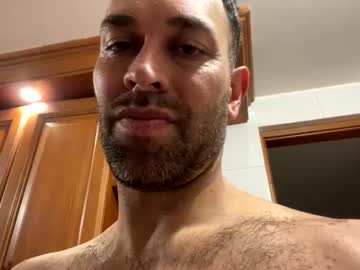 Dilfofthenextdoor42 May 07, 2025 Chaturbate stream image