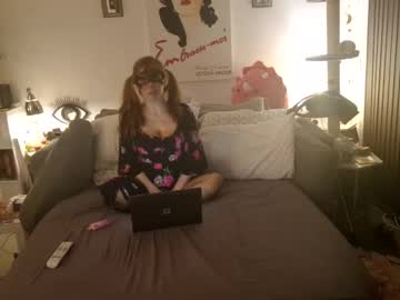 Kinkycouplepeachyprincess May 07, 2025 Chaturbate stream image