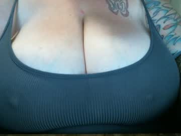 Bbwbaddie420 May 07, 2025 Chaturbate stream image