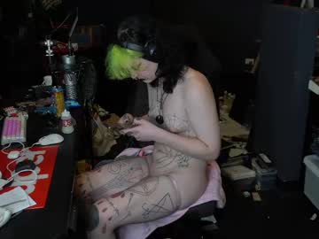 Justamtfgirl May 07, 2025 Chaturbate stream image