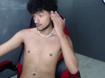 Loganclaw May 07, 2025 Chaturbate stream image