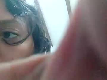 Julietaxoxo_ May 07, 2025 Chaturbate stream image