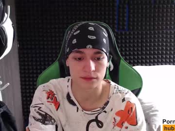 Mr_Lollipop77 May 07, 2025 Chaturbate stream image