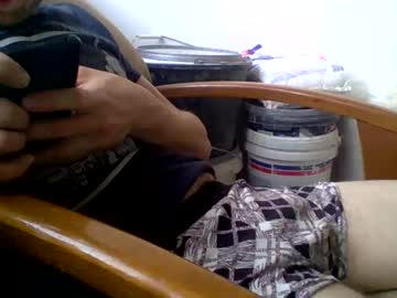 Adiadi9292 May 07, 2025 Chaturbate stream image