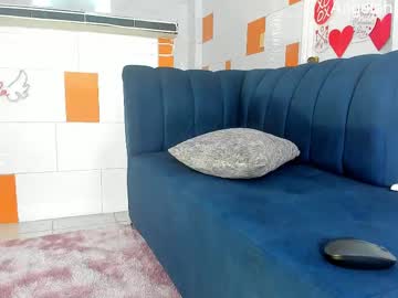 Angela_Hank2_ May 07, 2025 Chaturbate stream image