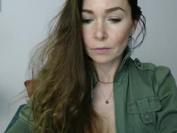 Delilah_Sweet May 07, 2025 Chaturbate stream image