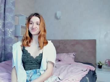 Florencefunnell May 07, 2025 Chaturbate stream image