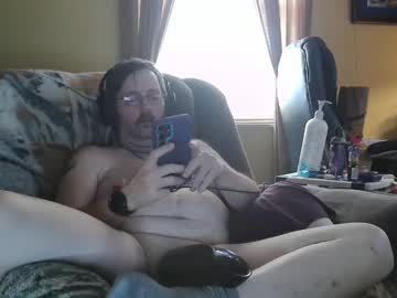 Slutpupwaya May 07, 2025 Chaturbate stream image