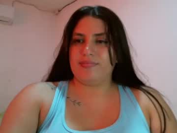 Lala_Gomez01 May 07, 2025 Chaturbate stream image
