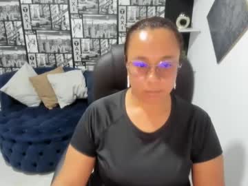 Milfginebra May 07, 2025 Chaturbate stream image