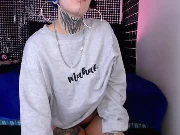 Queen_Blue77 May 07, 2025 Chaturbate stream image