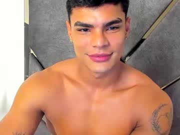 Anderalessandro_ May 07, 2025 Chaturbate stream image