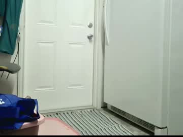 Dirtydaisy1998 May 07, 2025 Chaturbate stream image