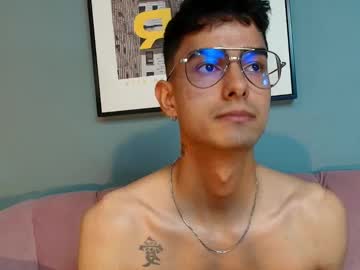 Niko_West May 07, 2025 Chaturbate stream image