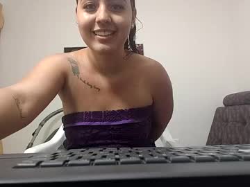 Karla_Garcia668864 May 07, 2025 Chaturbate stream image