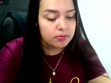 Karlaroberts7 May 08, 2025 Chaturbate stream image