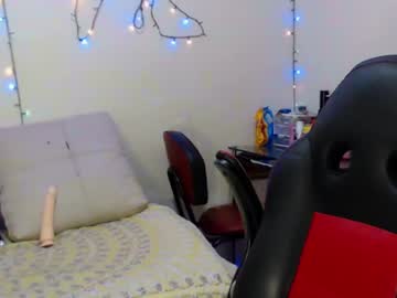 Pearl_Macy1 May 08, 2025 Chaturbate stream image