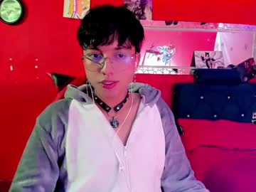 Angellonfire May 08, 2025 Chaturbate stream image
