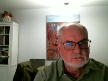 Loop102 May 08, 2025 Chaturbate stream image