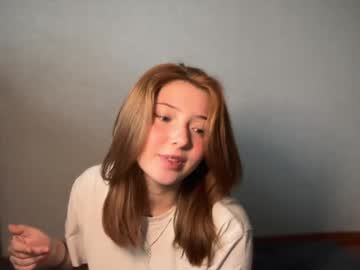 Tiny_Dreamer May 08, 2025 Chaturbate stream image