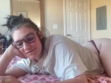 Kennacola May 08, 2025 Chaturbate stream image