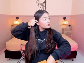 Lyrarose4 May 08, 2025 Chaturbate stream image