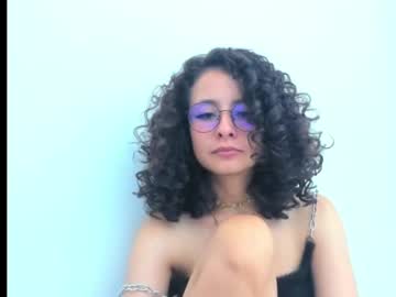 Emma_Belle02 May 08, 2025 Chaturbate stream image