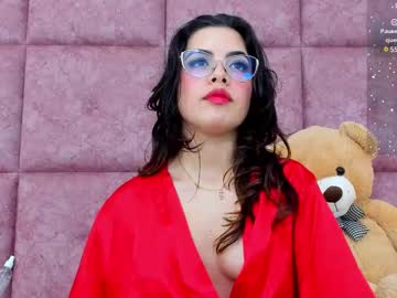 Isabella_Fox1 May 09, 2025 Chaturbate stream image