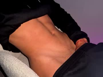 Coitzzz May 09, 2025 Chaturbate stream image