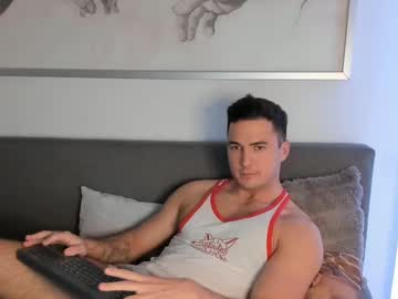 Paulblack021 May 09, 2025 Chaturbate stream image