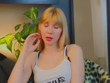 Linettehewlett May 09, 2025 Chaturbate stream image