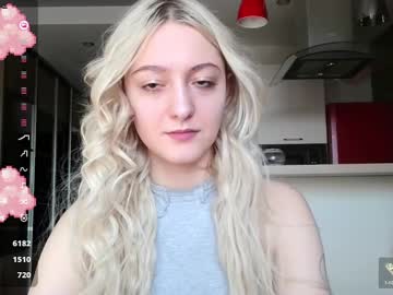 White_Liilly May 09, 2025 Chaturbate stream image