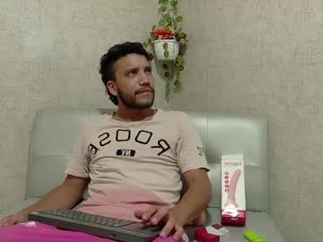 Juanfelipee_01 May 09, 2025 Chaturbate stream image