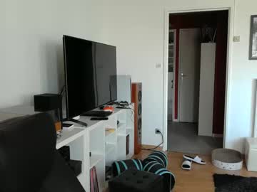 Bennn54 May 09, 2025 Chaturbate stream image