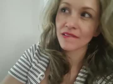 Miasiren May 09, 2025 Chaturbate stream image