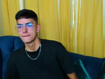 Niko_West May 09, 2025 Chaturbate stream image