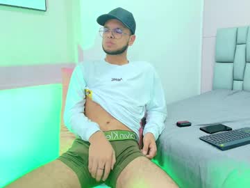 Alex_Huunter May 09, 2025 Chaturbate stream image