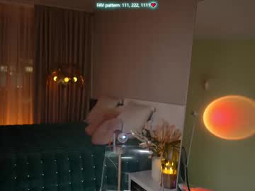 Chloe_Ri May 09, 2025 Chaturbate stream image