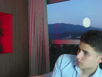 Theohawke_ May 09, 2025 Chaturbate stream image