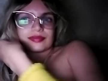 Laly1010 May 10, 2025 Chaturbate stream image